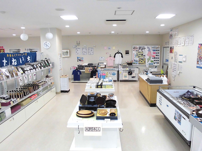 ３階物産展示コーナー