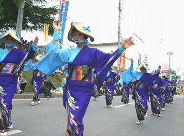 過去の大会の様子(流し踊り)